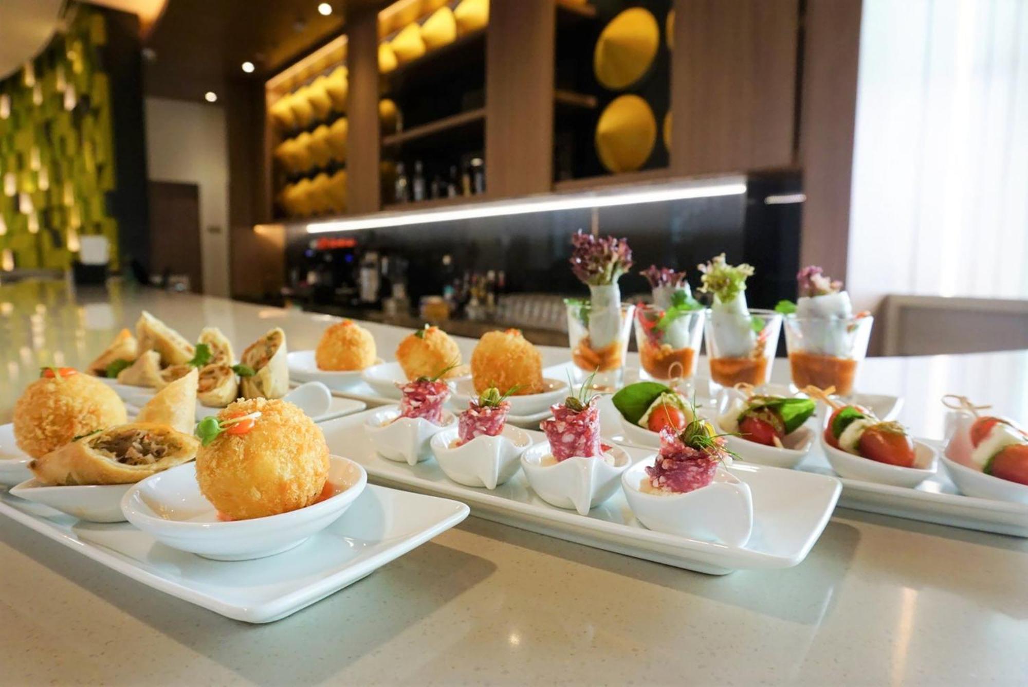 Hotel & Saigon Airport By Ihg Hô Chi Minh-Ville